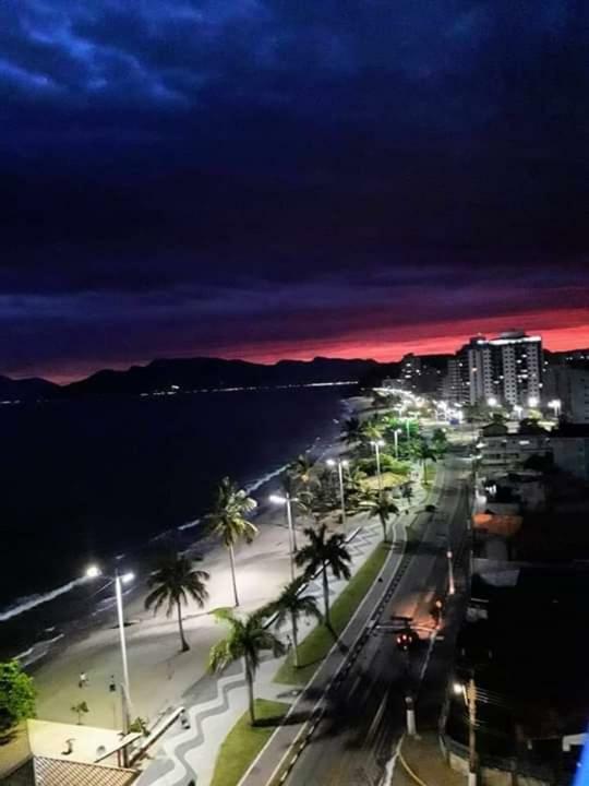 Ap Na Avenida Da Praia Caraguatatuba Bagian luar foto