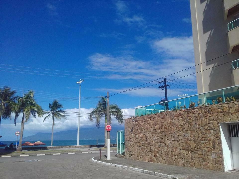 Ap Na Avenida Da Praia Caraguatatuba Bagian luar foto